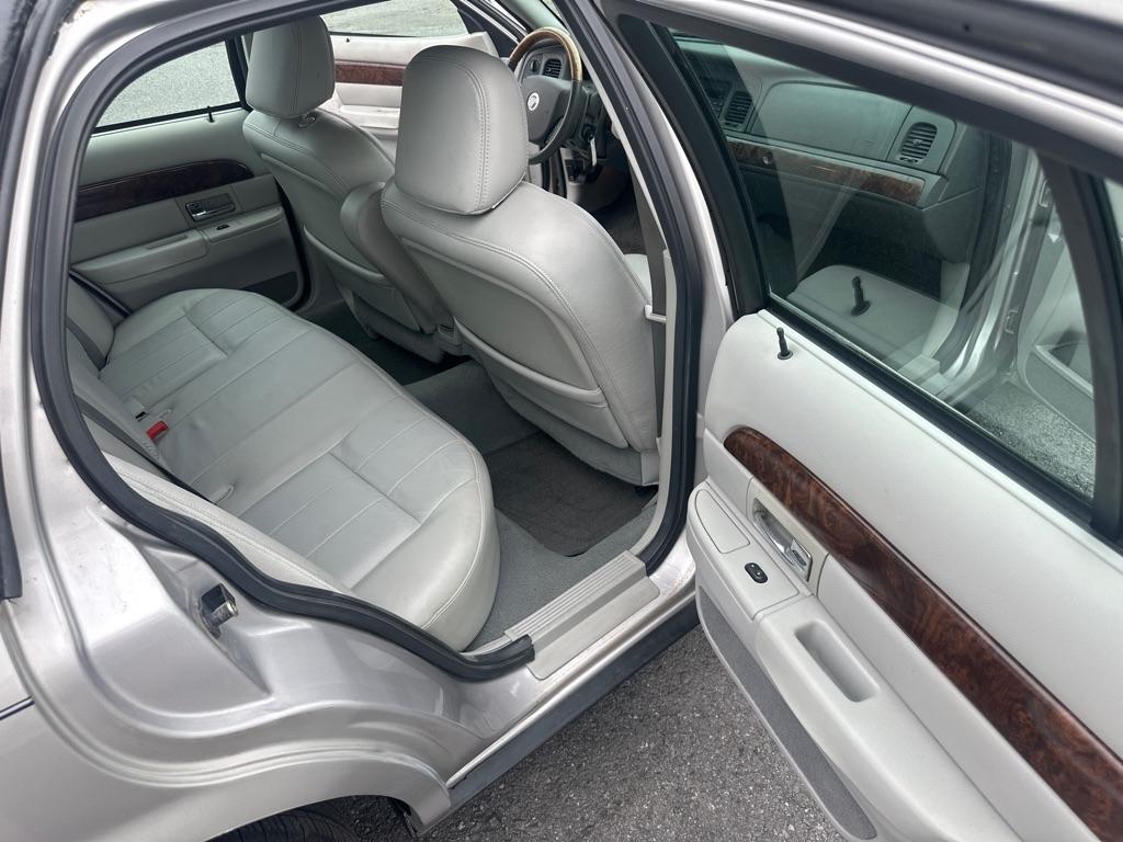 Mercury Grand Marquis  2005