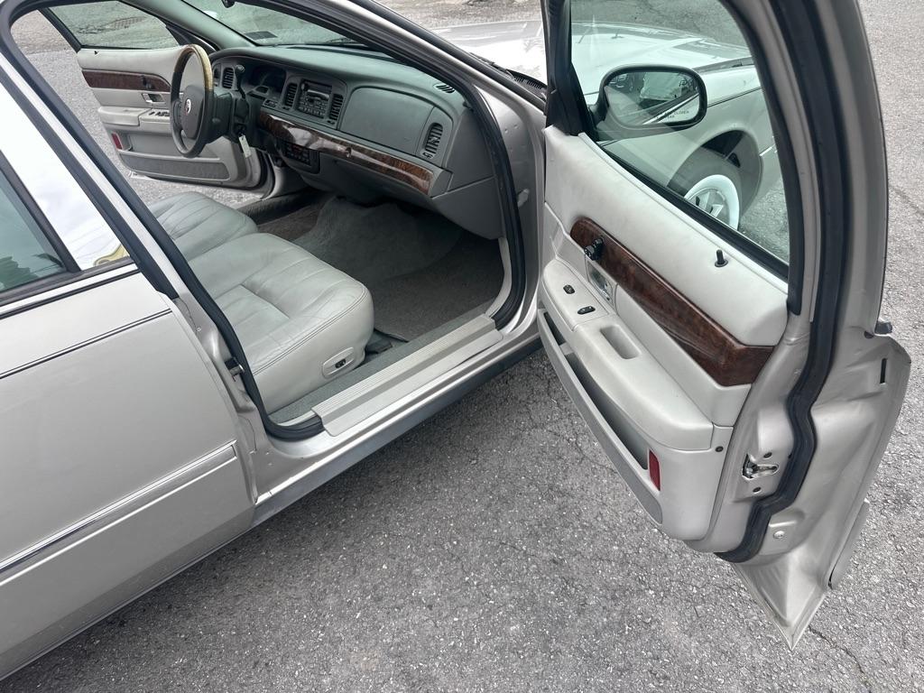 Mercury Grand Marquis  2005