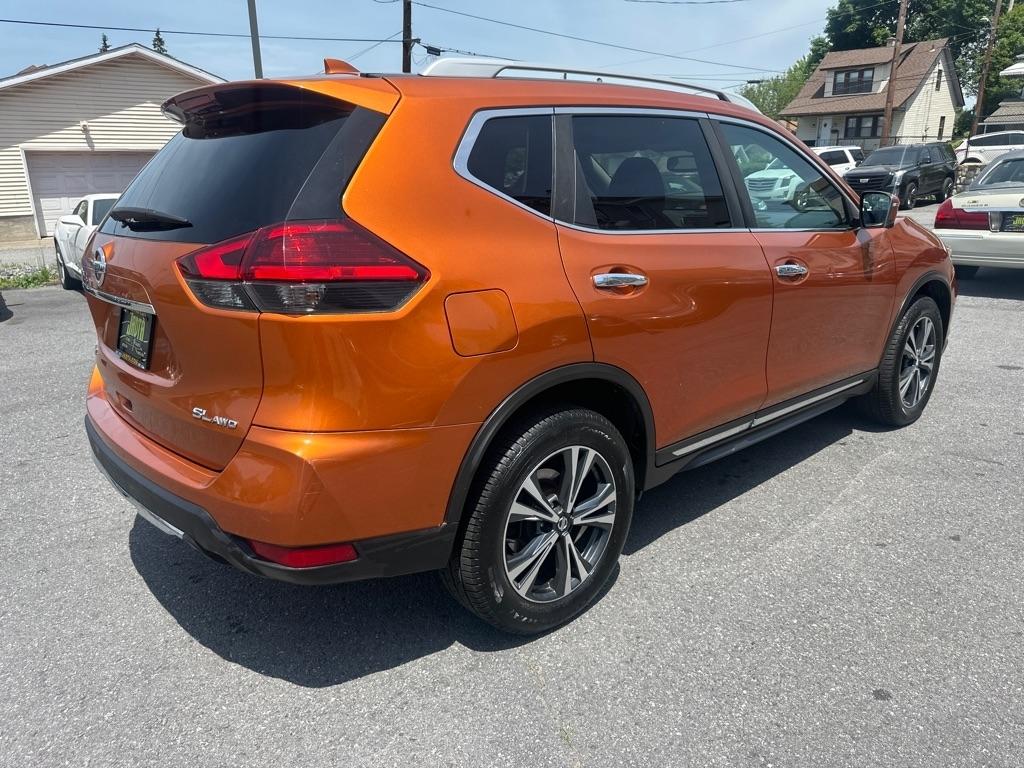 Nissan Rogue  2017