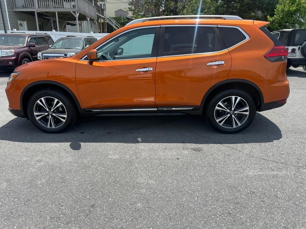 Nissan Rogue  2017