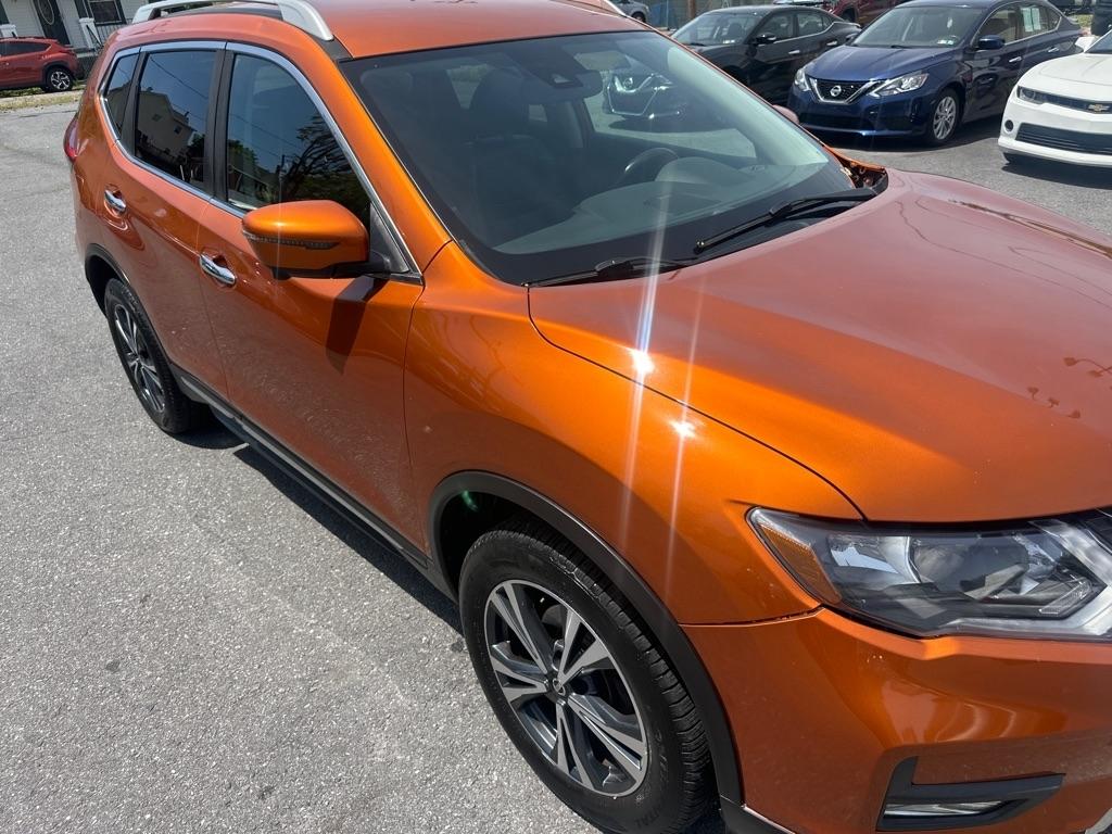 Nissan Rogue  2017