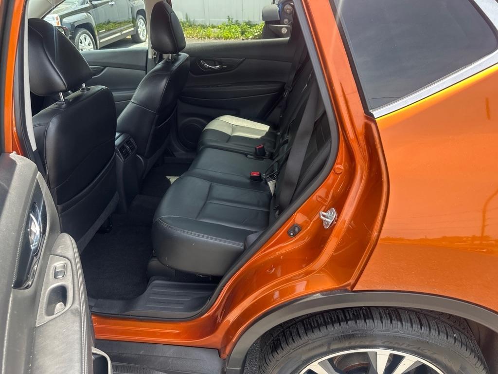 Nissan Rogue  2017