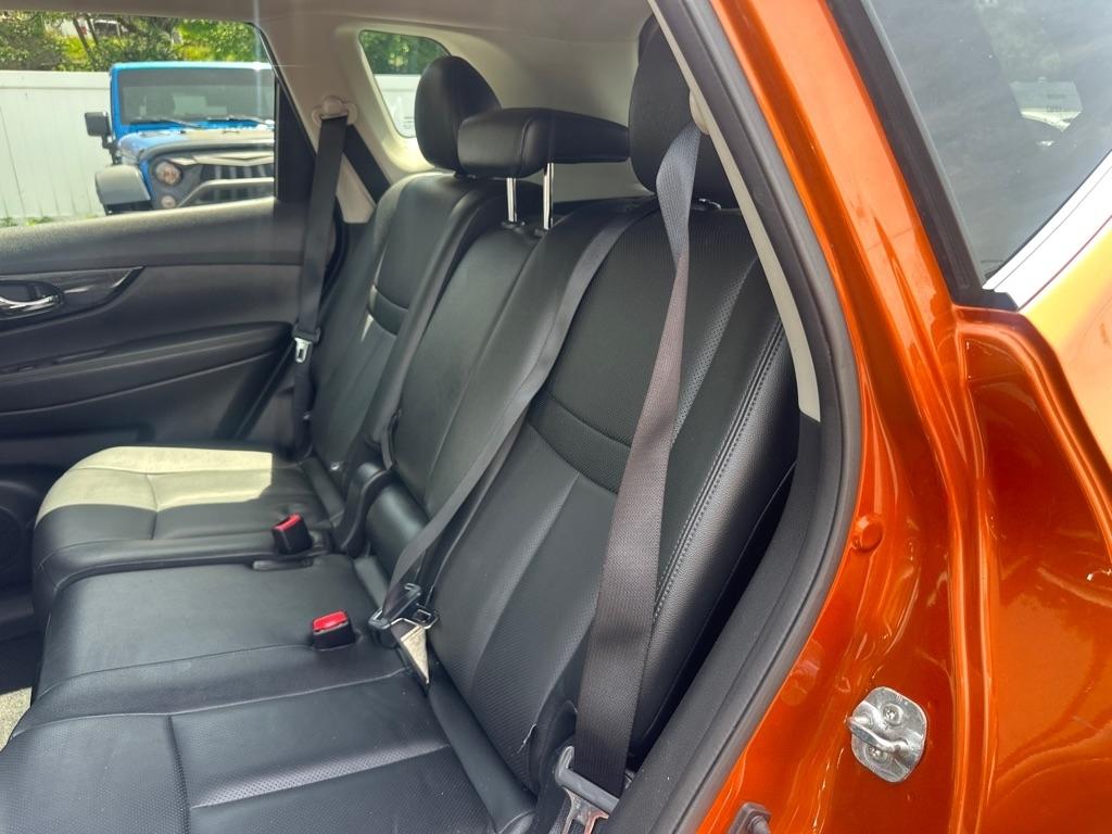 Nissan Rogue  2017