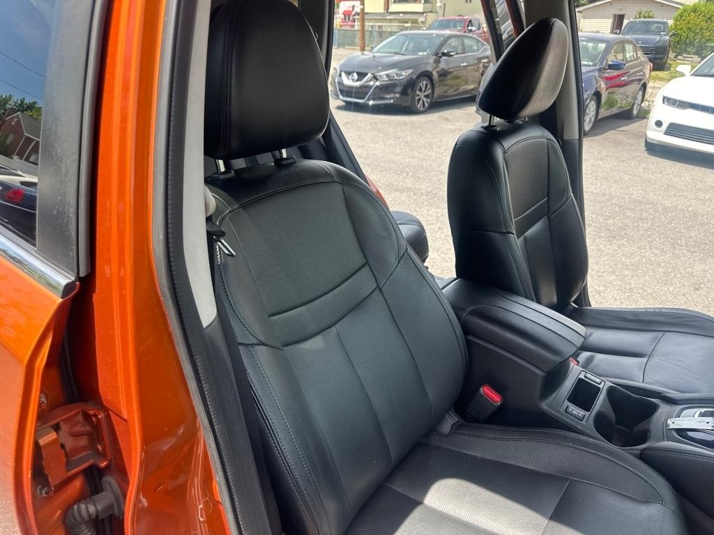 Nissan Rogue  2017
