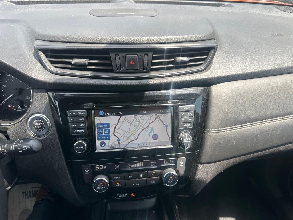 Nissan Rogue  2017