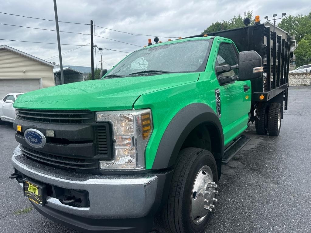 Ford F-450 Super Duty Chassis  2018