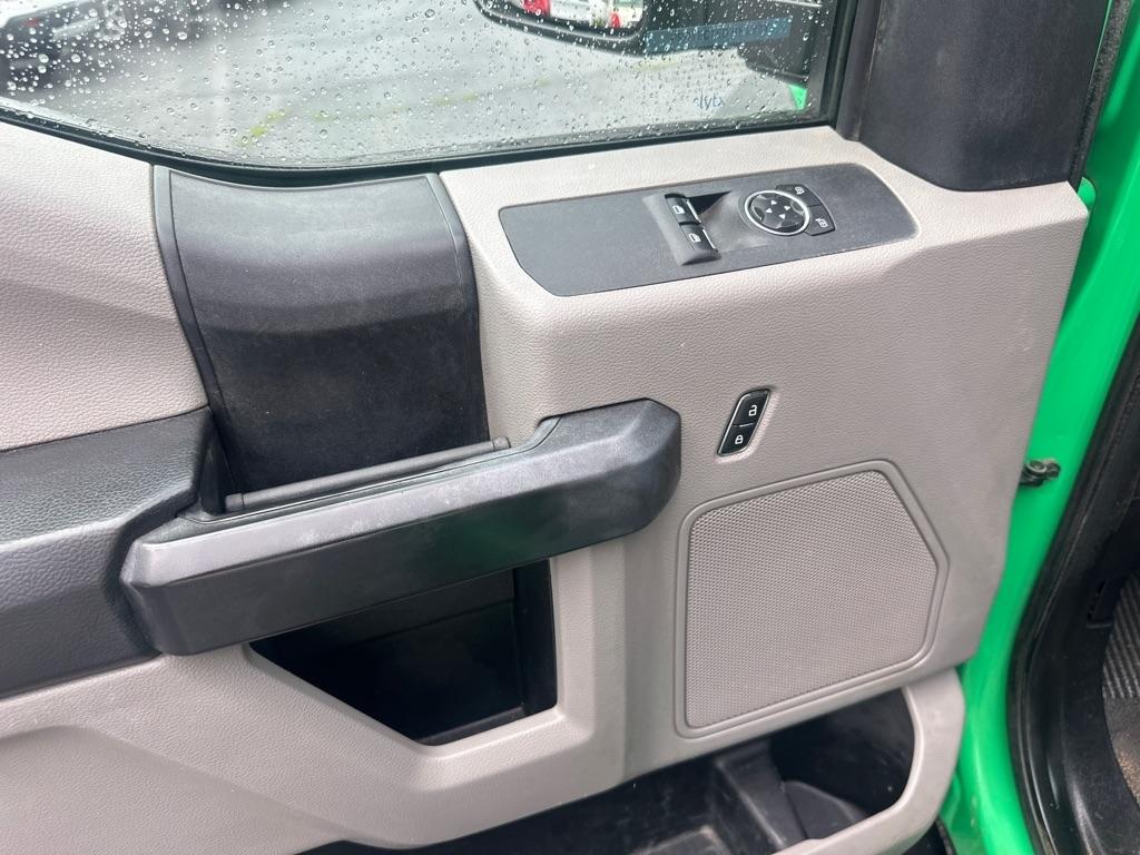 Ford F-450 Super Duty Chassis  2018