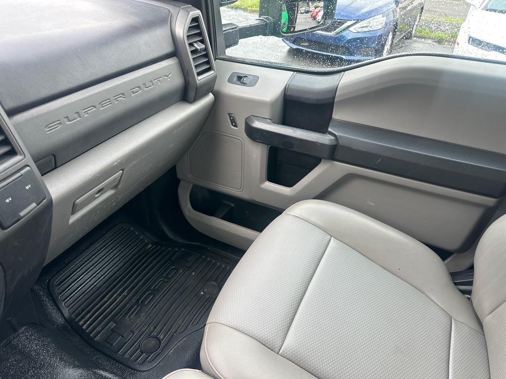Ford F-450 Super Duty Chassis  2018