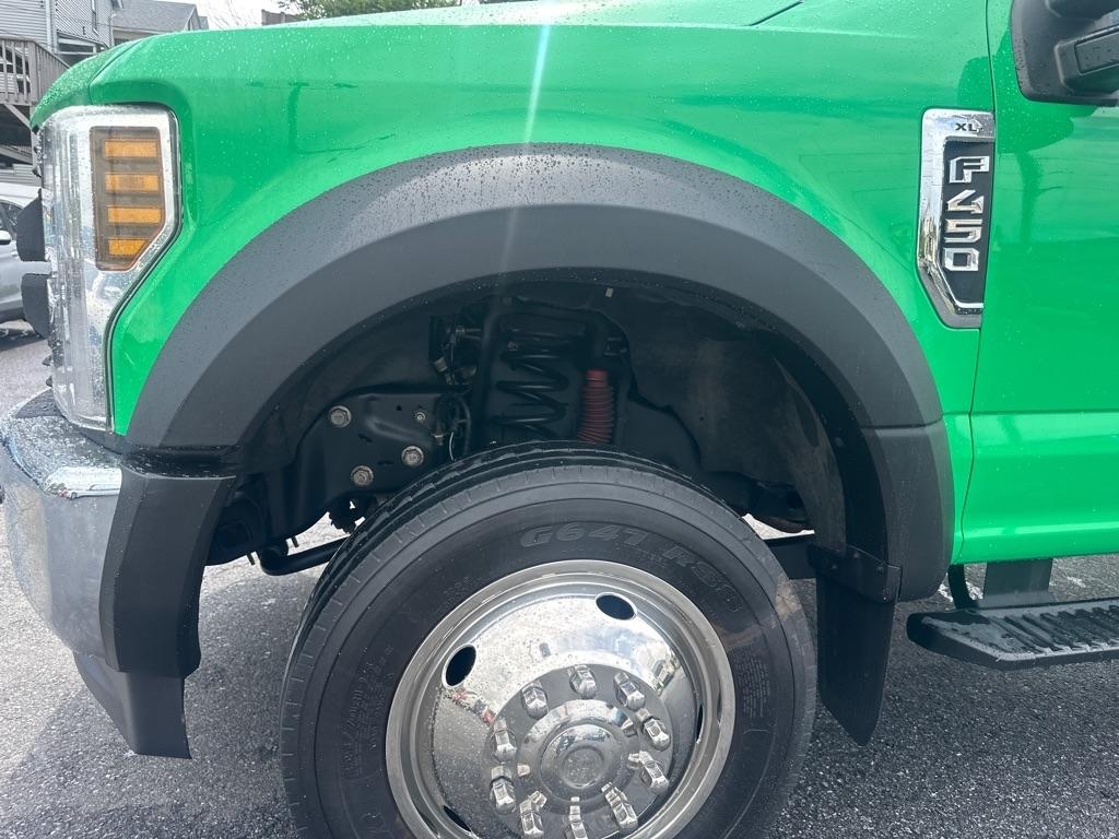 Ford F-450 Super Duty Chassis  2018