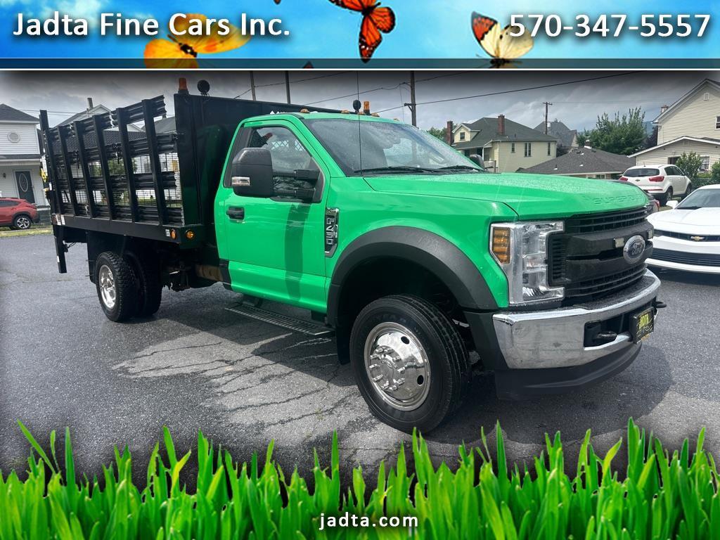 2018 Ford F-450 Super Duty Chassis 4X4 / STAKE BODY / LIFT GATE V-10