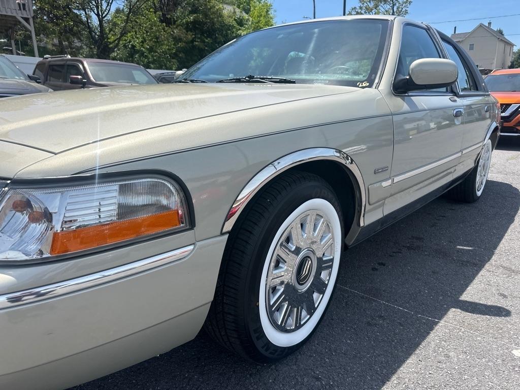 Mercury Grand Marquis LS Ultimate 2004