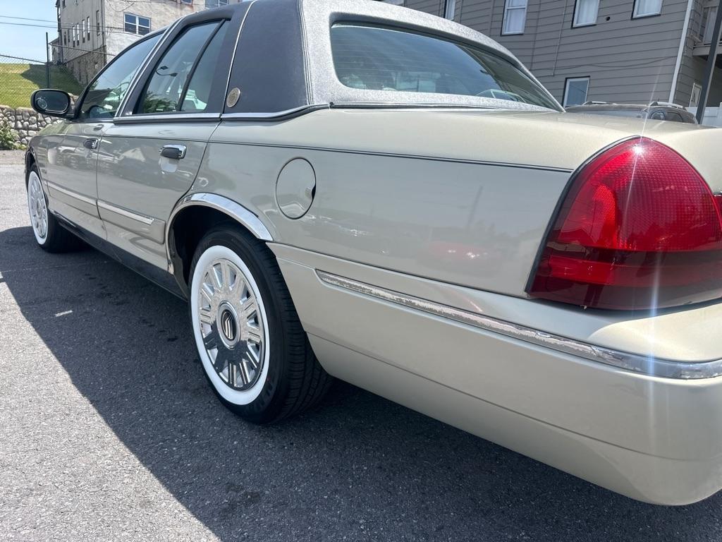 Mercury Grand Marquis LS Ultimate 2004