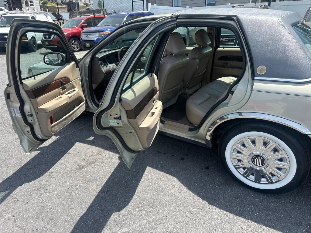 Mercury Grand Marquis LS Ultimate 2004