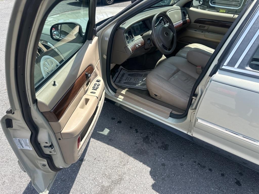 Mercury Grand Marquis LS Ultimate 2004