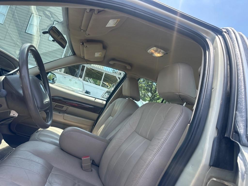 Mercury Grand Marquis LS Ultimate 2004