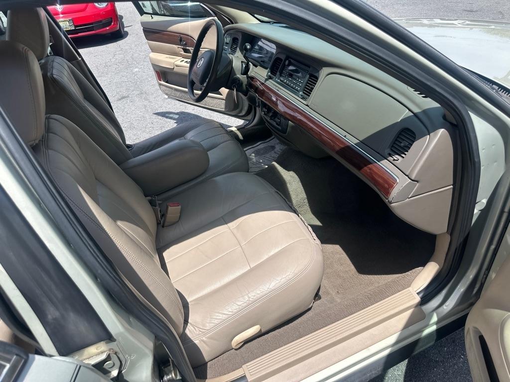Mercury Grand Marquis LS Ultimate 2004