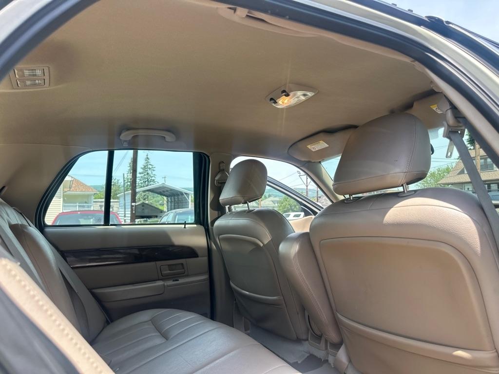 Mercury Grand Marquis LS Ultimate 2004