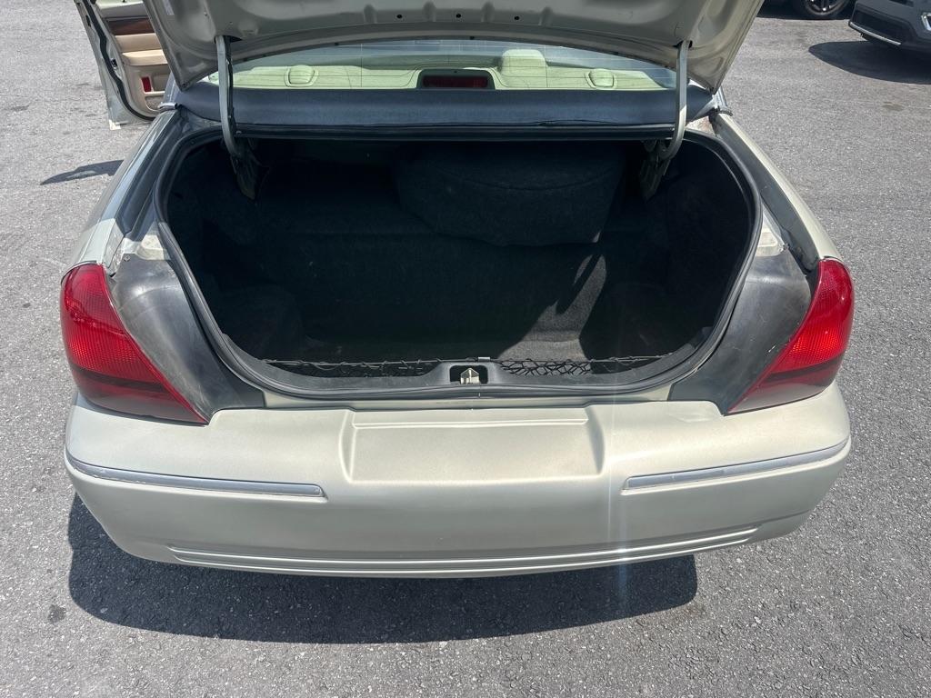 Mercury Grand Marquis LS Ultimate 2004