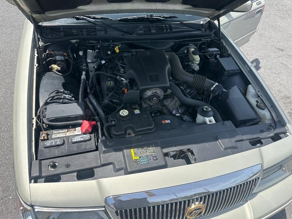Mercury Grand Marquis LS Ultimate 2004
