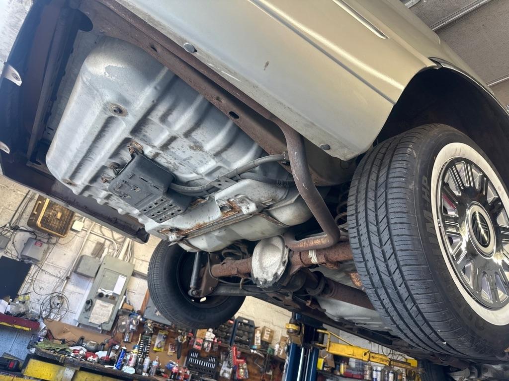 Mercury Grand Marquis LS Ultimate 2004