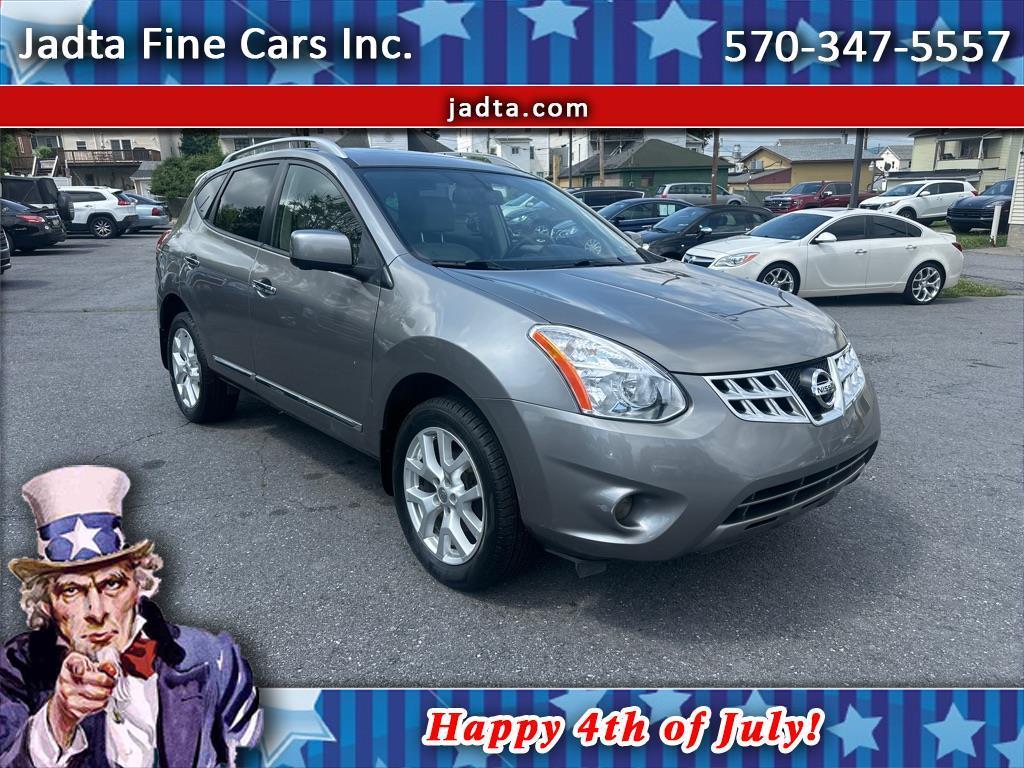 Nissan Rogue  2012