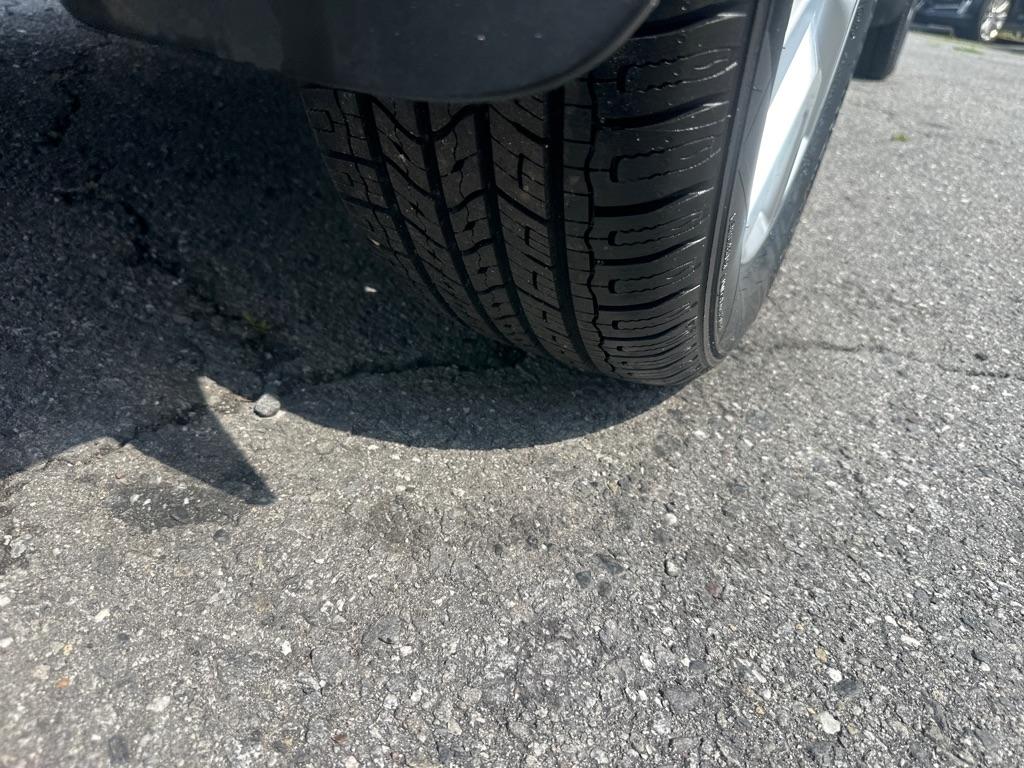 Nissan Rogue  2012