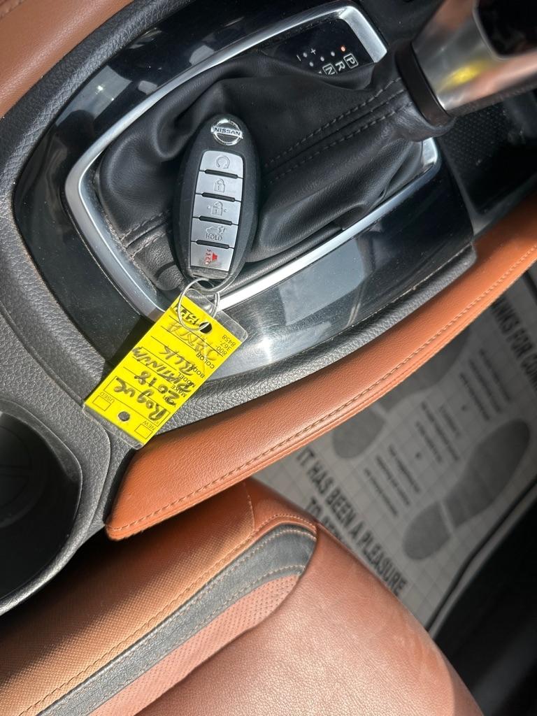 Nissan Rogue AWD Platinum *Ltd Avail* 2018