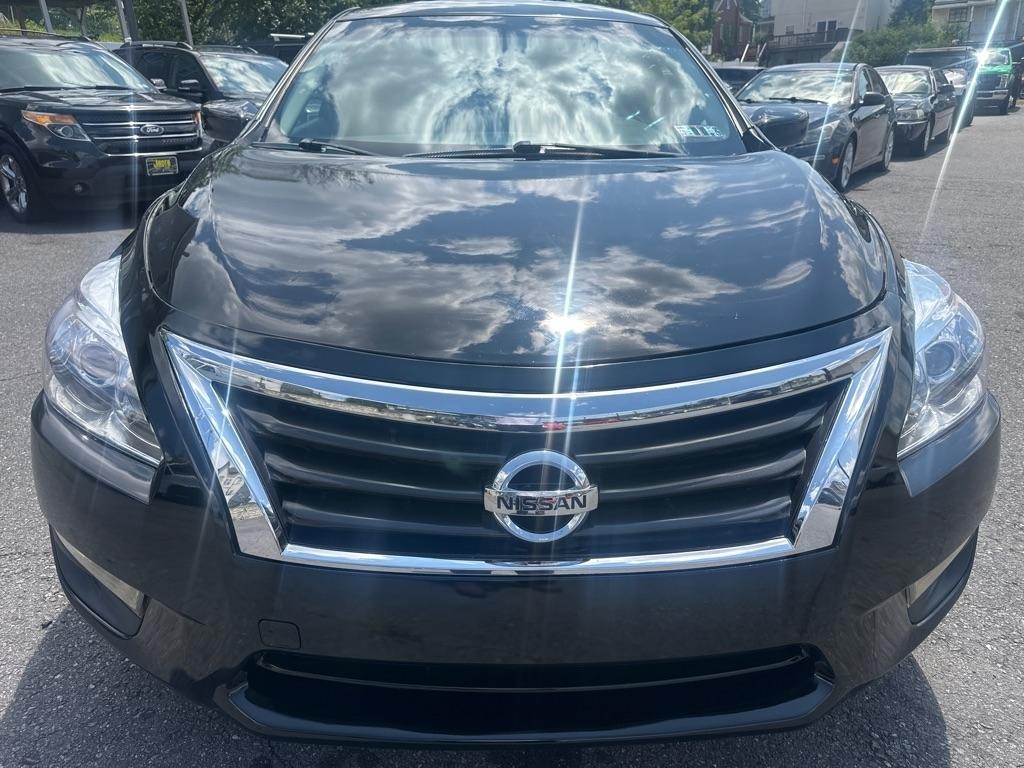 Nissan Altima  2015