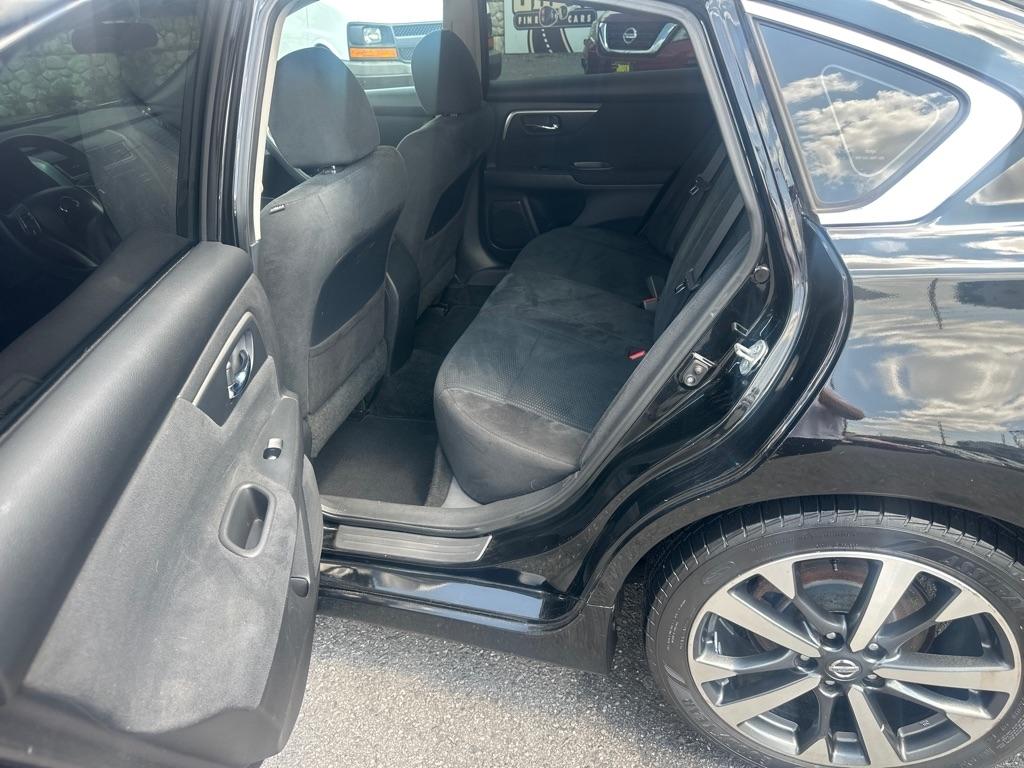 Nissan Altima  2015