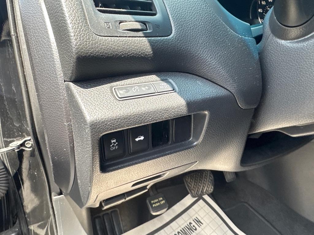 Nissan Altima  2015