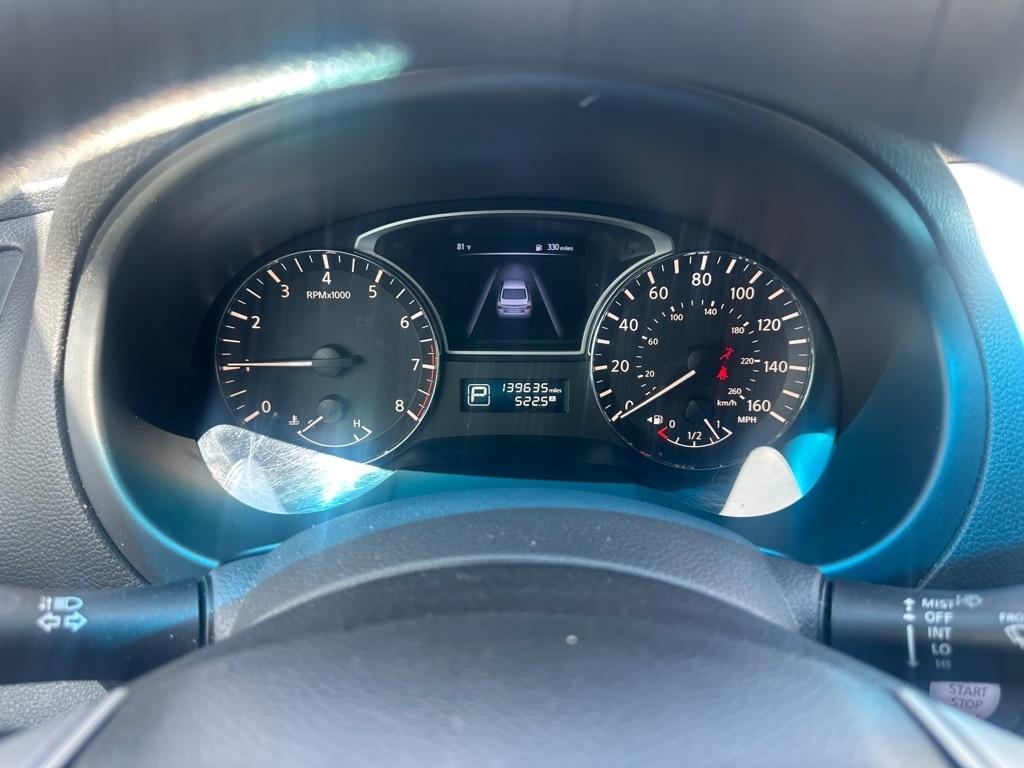 Nissan Altima  2015