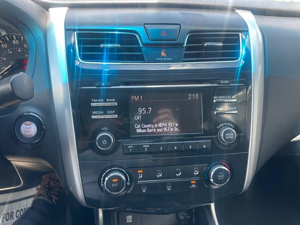 Nissan Altima  2015