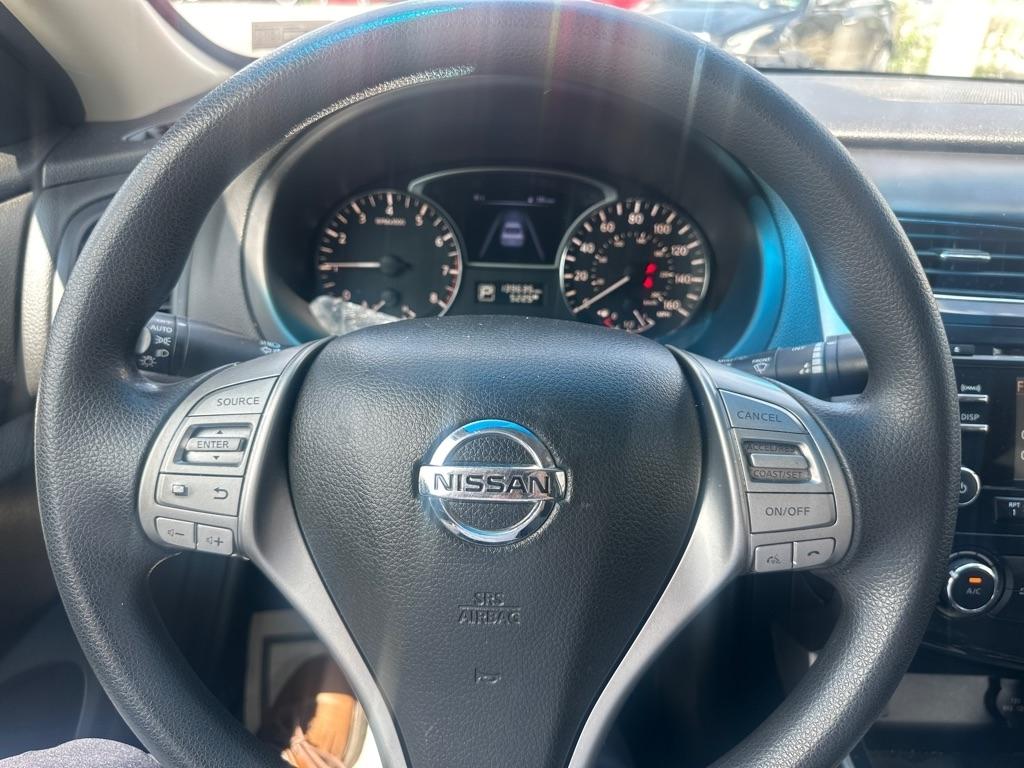 Nissan Altima  2015