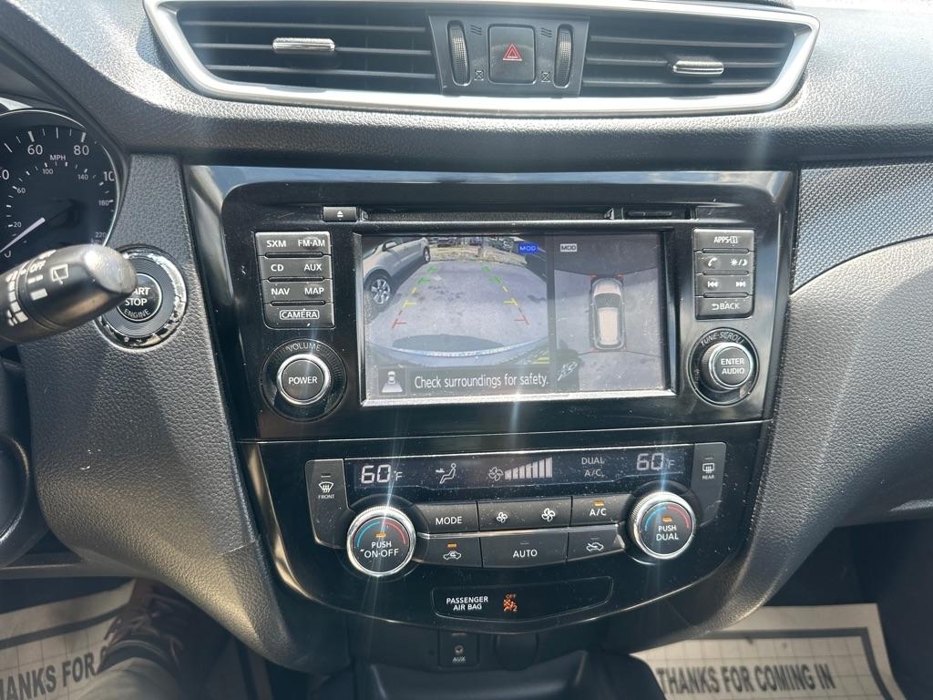 Nissan Rogue  2016