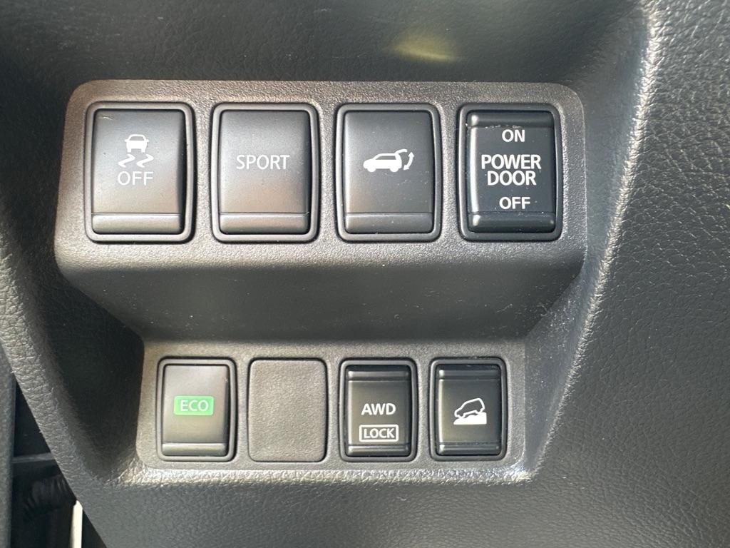 Nissan Rogue  2016