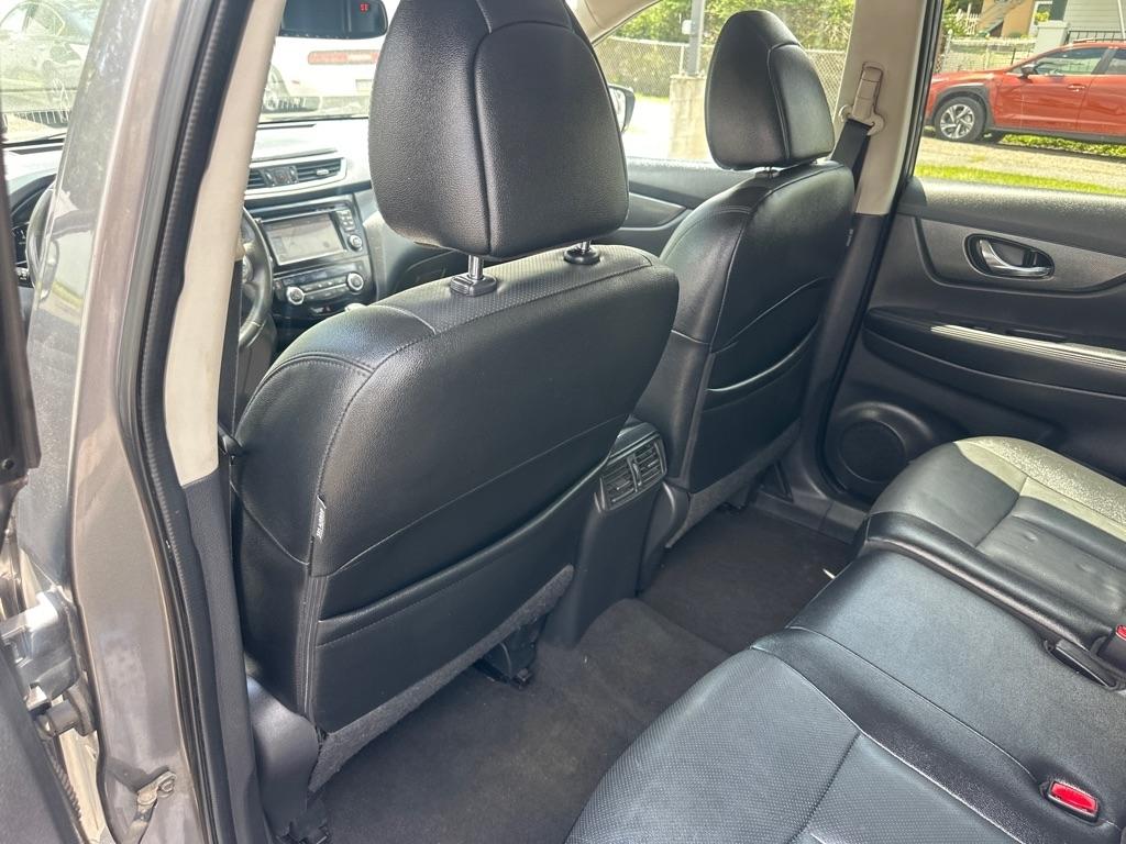 Nissan Rogue  2016