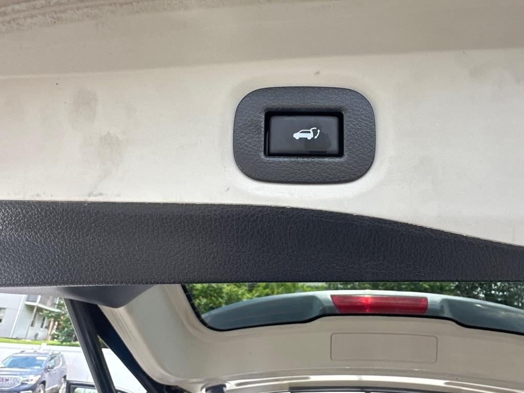 Nissan Rogue  2016