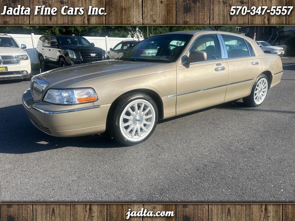 Lincoln Town Car  2006