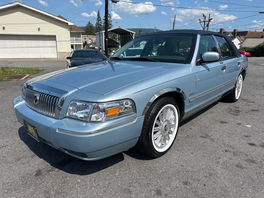 Mercury Grand Marquis  2010