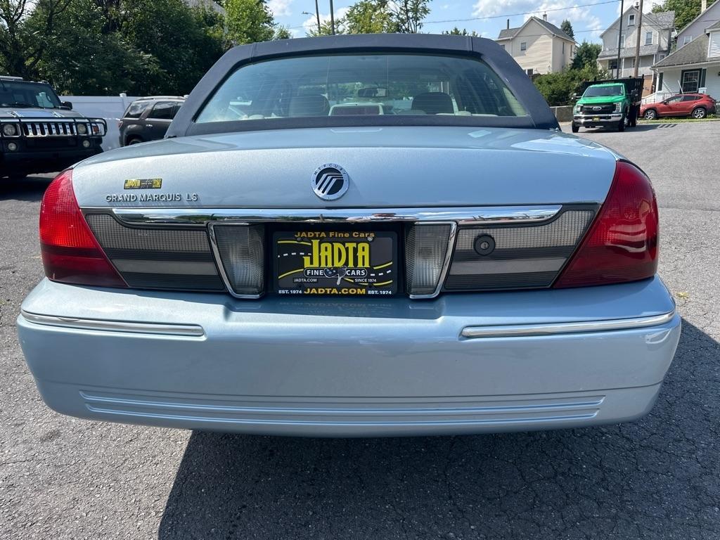 Mercury Grand Marquis  2010