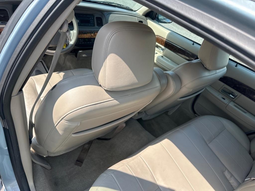 Mercury Grand Marquis  2010