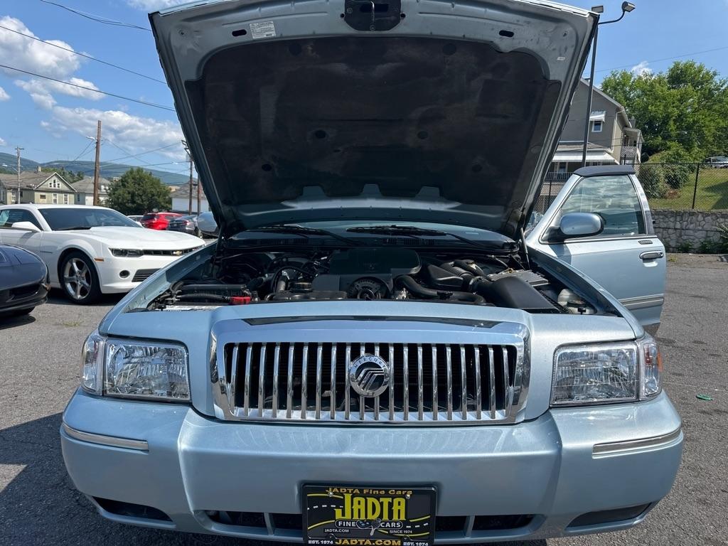 Mercury Grand Marquis  2010