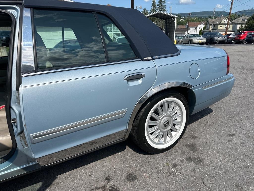 Mercury Grand Marquis  2010