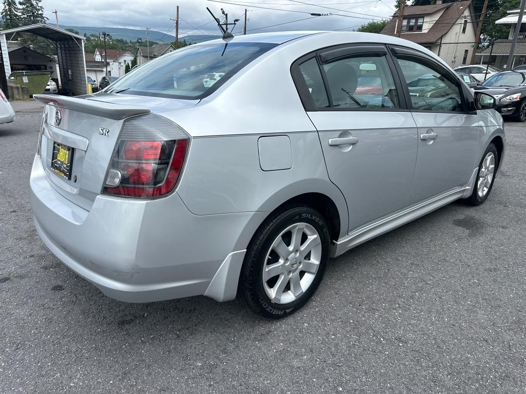 Nissan Sentra  2010
