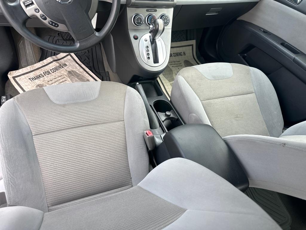 Nissan Sentra  2010