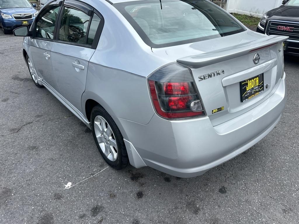 Nissan Sentra  2010