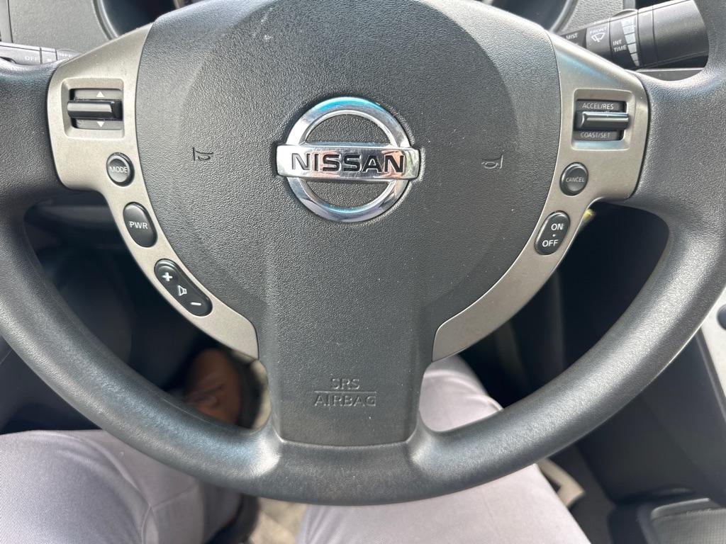 Nissan Sentra  2010