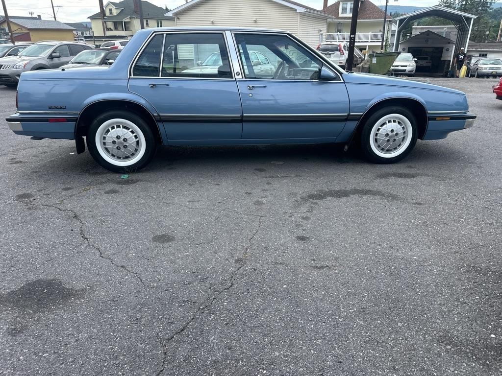 Buick LeSabre  1991