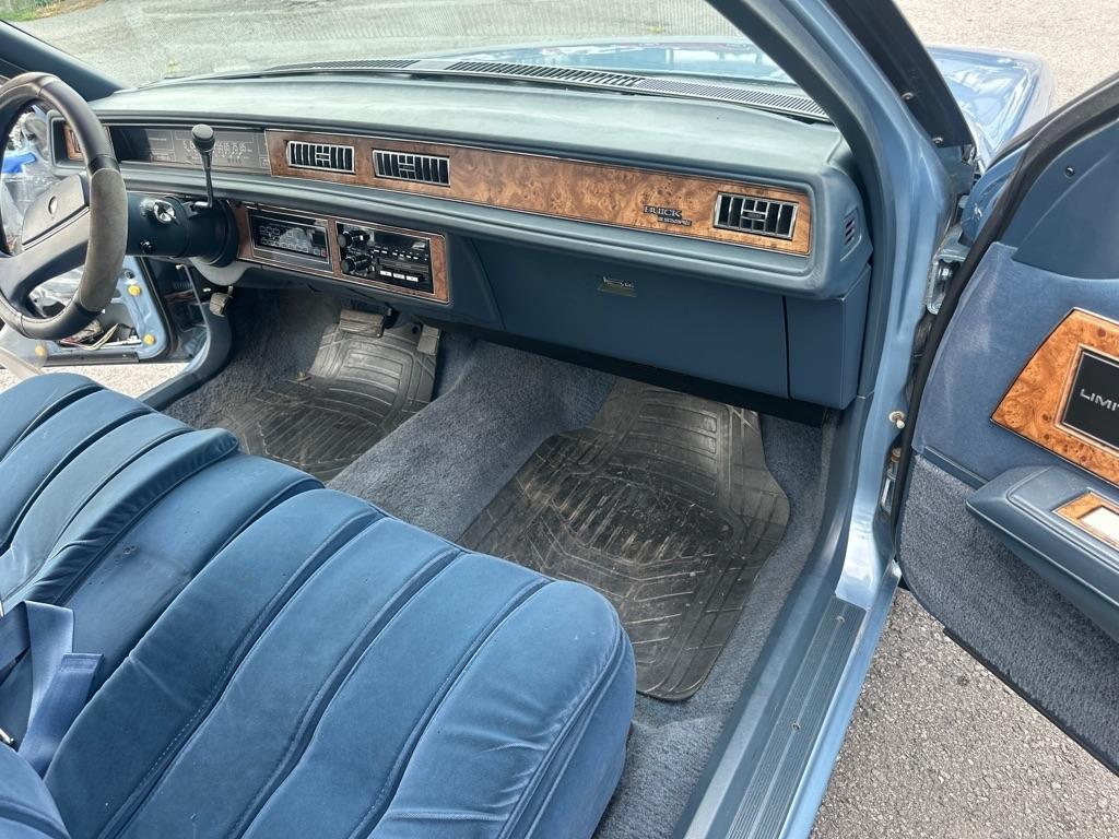 Buick LeSabre  1991