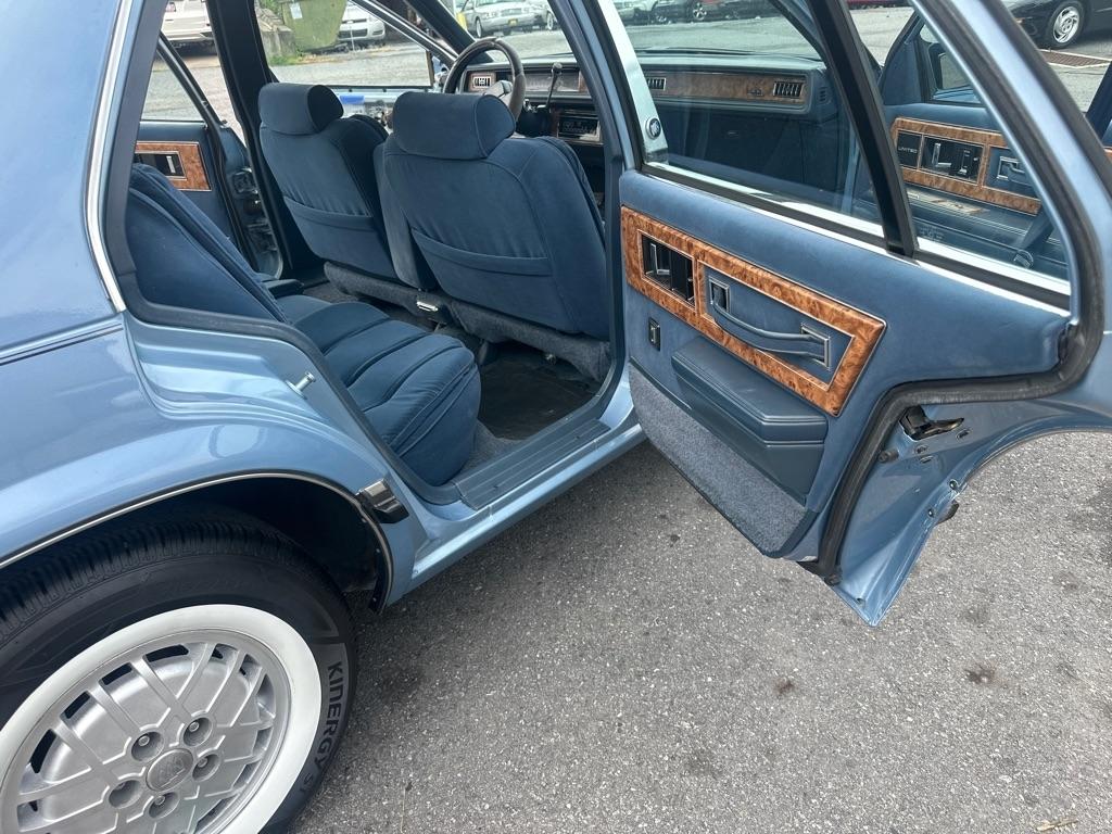 Buick LeSabre  1991
